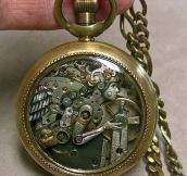 Incredible Steampunk Styled Watch