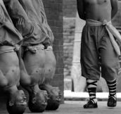 How Shaolin monks train for the martial arts..Requires Lots of Patience And Dedication