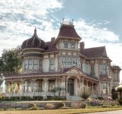 Beautiful Victorian Home In California