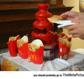 Awesome Ketchup Fountain