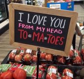 This tomato sign…