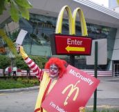 The Biggest WTF & Fails From McDonald’s — 20 Pics