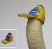Banana hat…