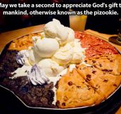 I present you, the pizookie…