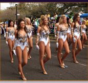 It’s Mardis Gras Time In New Orleans (36 Pics)