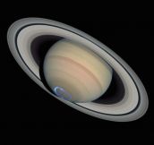Aurora on the pole of Saturn, captured by Hubble