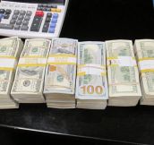 Cab Driver Who Returned $300,000 In Cash Gets $10,000 Reward