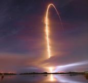 Amazing Long Exposure Shot Of The Space Shuttle