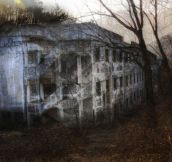 This Abandoned Mental Hospital Is Said To Be Haunted