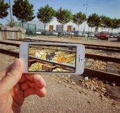 Awesome Phone-Reality Photo Series