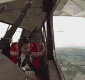 4-Year-Old Goes On Her First Aerobatic Flight With Her Dad