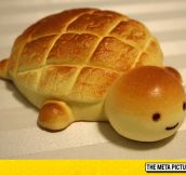 Oddly Satisfying Turtle Bread