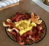 Bacon And Egg Hot Tub For The Toast
