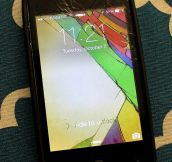 How To Repair Your Cracked iPhone Screen
