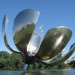 Floralis Generica