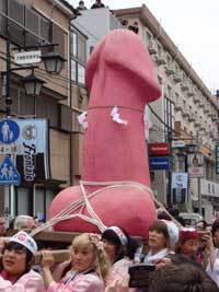 Kanamara Matsuri 2 10 Bizarre Festivals From Around the World
