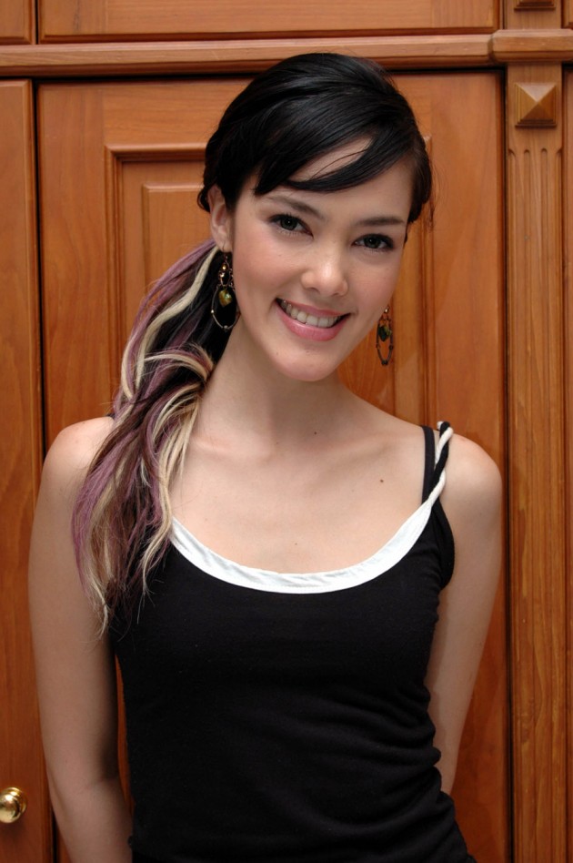 Cathy Sharon 630x948 Top 26 Beautiful Indonesian Women in Media
