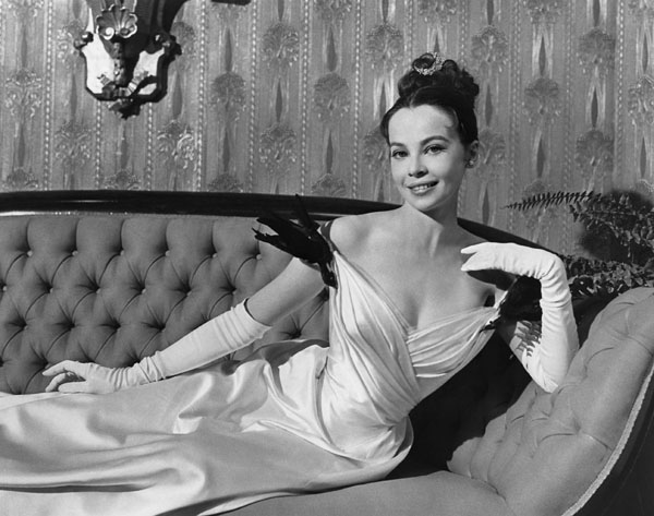 Leslie Caron Top 25 of Hollywoods Most Amazing Brunettes