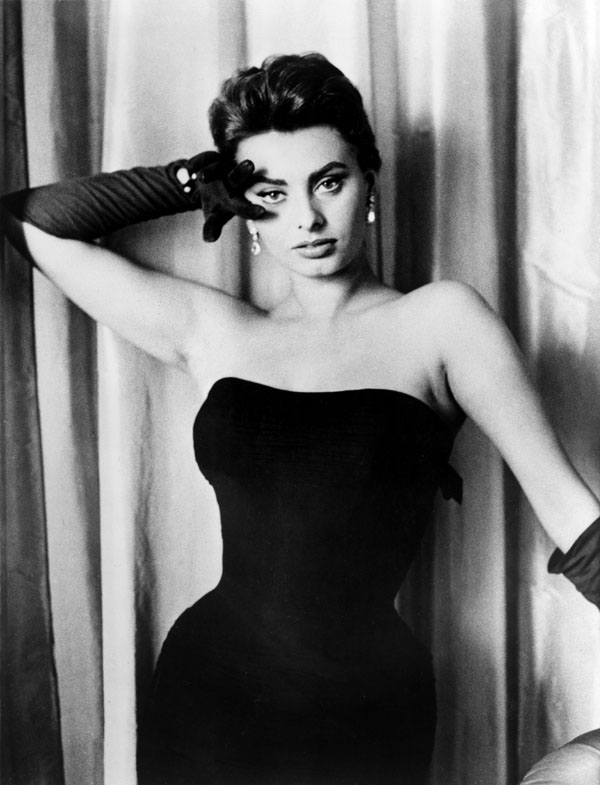 Sophia Loren Top 25 of Hollywoods Most Amazing Brunettes