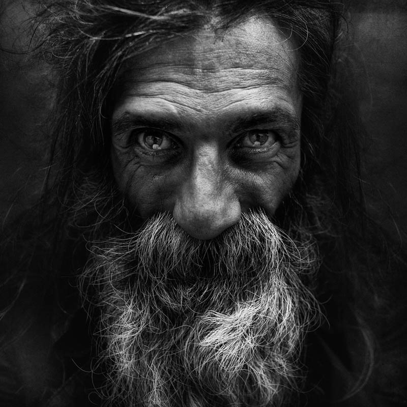 homeless black and white portraits lee jeffries 40 25 Incredibly Detailed Black And White Portraits of the Homeless by Lee Jeffries