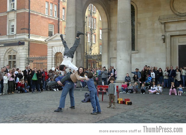 street performer2 630x460 The Business of Busking: Friend or Foe