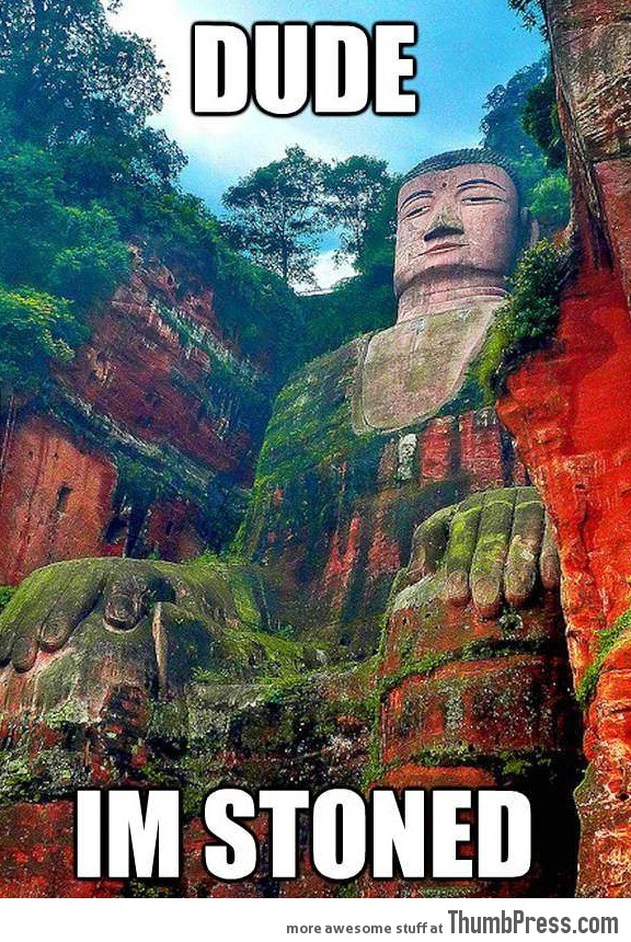 10 Guy Buddha Statue