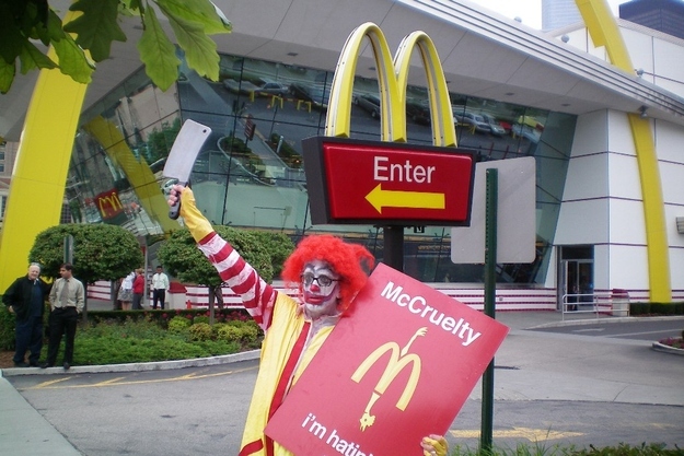 1. Andy Dick protesting at a Chicago McDonald’s.
