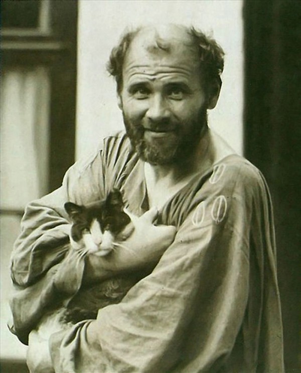 Gustav Klimt with his cat Katze
