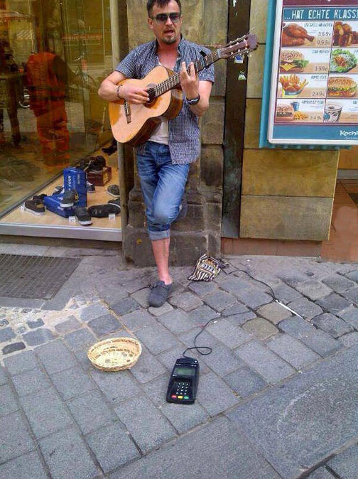 Clever street performer…