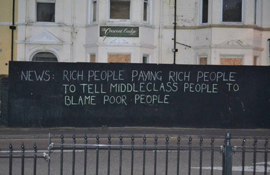 cool-news-wall-rich-poor-people