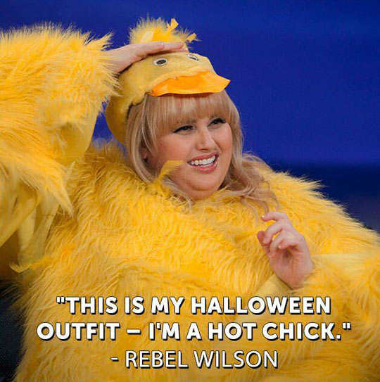 funny-Rebel-Wilson-costume-yellow-chick