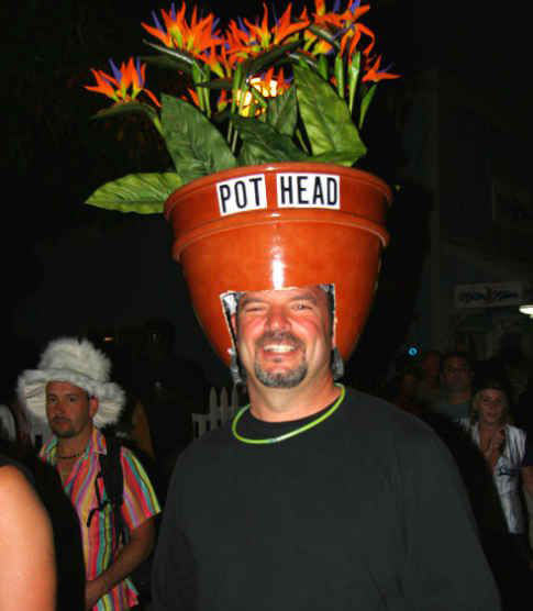 funny-pot-head-costume-Halloween-plant