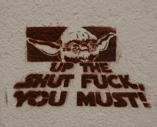 funny-Yoda-wall-Star-Wars-insulting