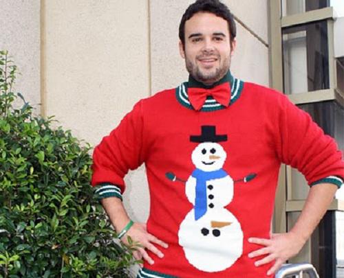 Ugliest Christmas Sweaters You'll Ever See (13 Pics)1
