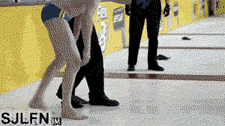 There is just too much awesome stuff going on in this gif…