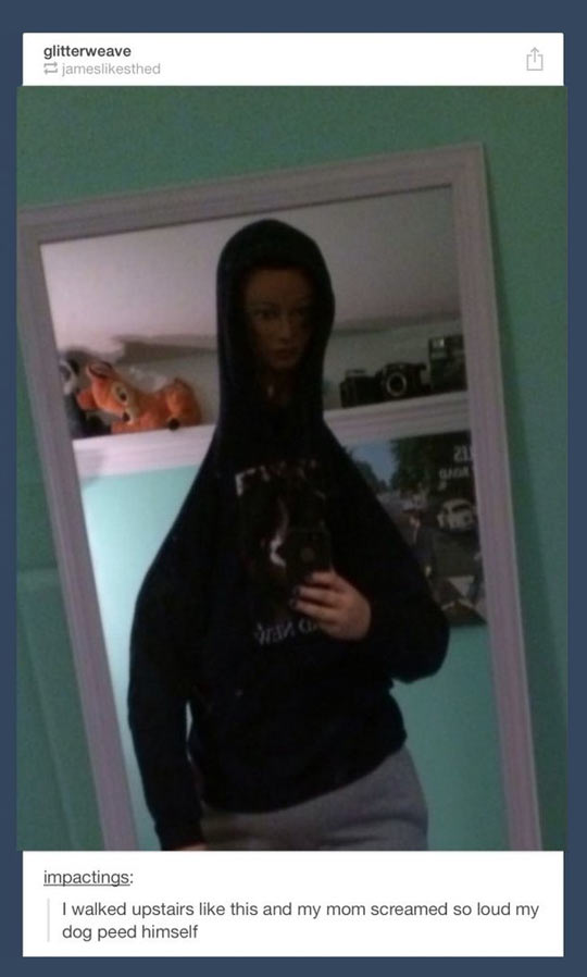 funny-disguise-hoodie-selfie-mirror-scary