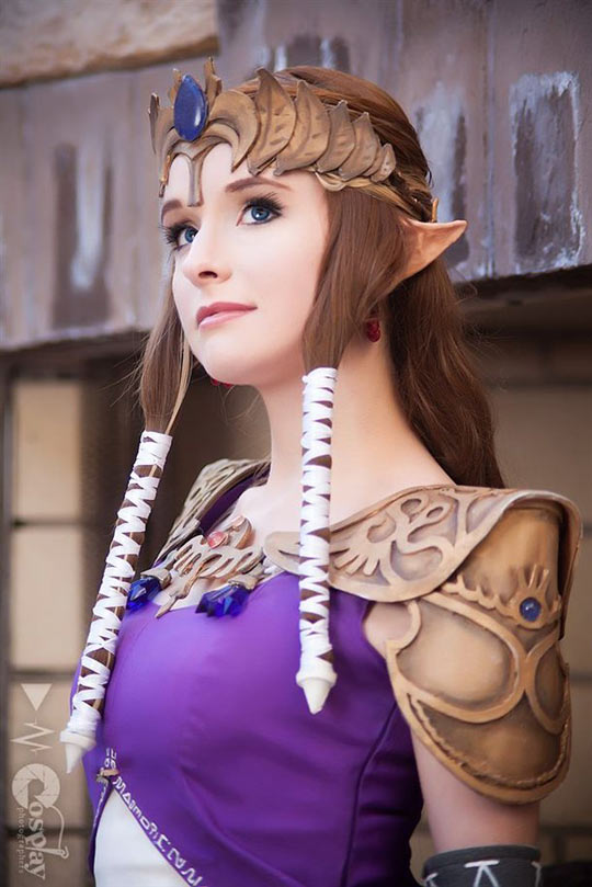 Princess Zelda cosplay…