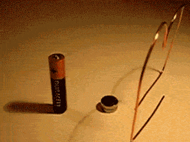 funny-gif-battery-magnet-science