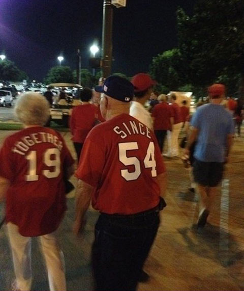 funny-shirt-together-red-couple