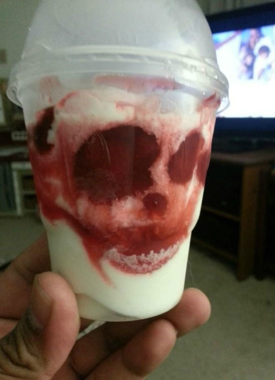 cool-strawberry-sundae-skull-pulp-shape