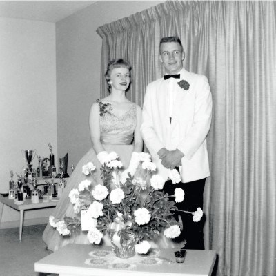 Lynne and Dick Cheney dressed for the Natrona County High School prom, 1959. Ê