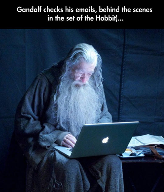 funny-Gandalf-checking-emails-behind-scenes