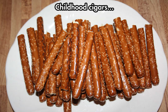 funny-Pretzel-sticks-playful-childhood-cigarettes