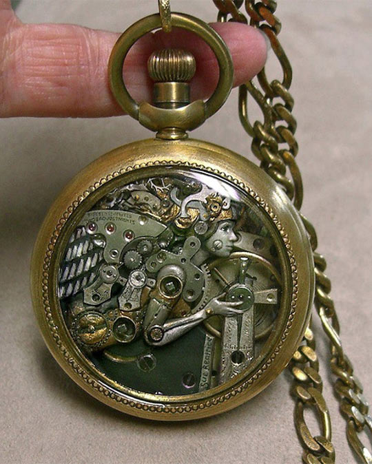 funny-watch-art-sculpture-chain