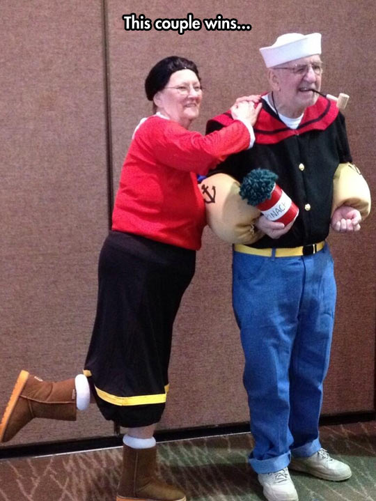 funny-Popeye-Olive-costume-couple