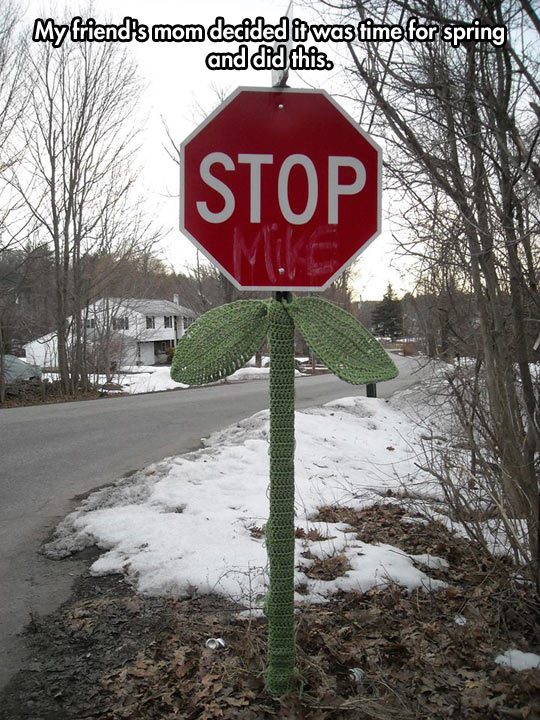 funny-stop-sign-knit-crochet-flower
