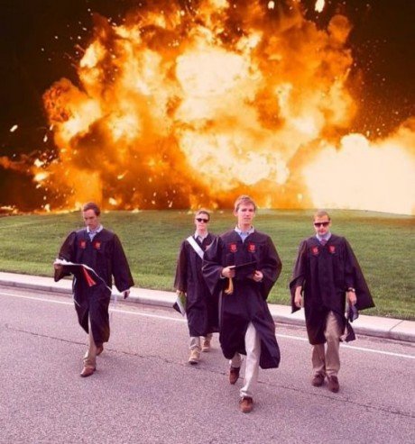 This is how to do a graduation photo