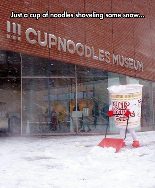 funny-Cup-Noodles-museum-snow