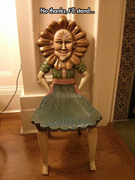 funny-chair-weird-face-sculpture