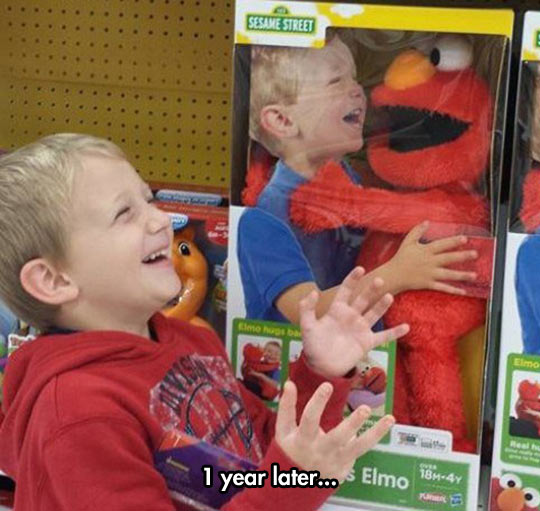 funny-kid-Elmo-hug-packaging